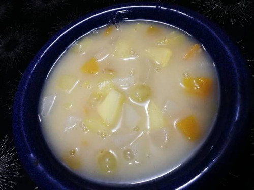 Gyümölcs leves 